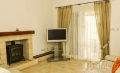 Spacious 3 bedrooms villa for sale in Tala