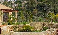 Spacious 3 bedrooms villa for sale in Tala