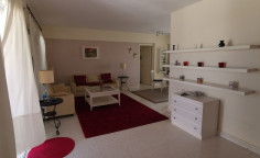 Large 3 bedroom penthouse with swimming pool for sale in Tombs of the Kings