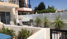 2 BED Townhouse!! 