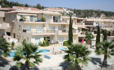 2 Bed & 2 Bath special apartmet.