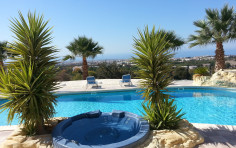 2 Bed & 2 Bath special apartmet.