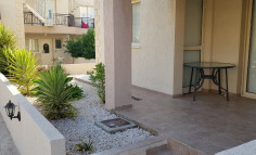2 BED 2 BATH detached ground floor apartment in a fantastic complex of Apts & Townhouses