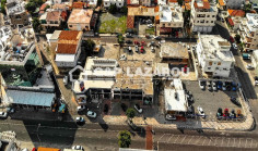 Large commercial for sale in Omonia