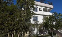 Investment (building) in Lykavitos, Nicosia for sale 