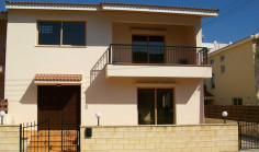 House (semi detached) in Yermasoyia village, Limassol for sale 