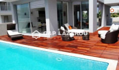 4 bedroom house with swimming pool for sale in Larnaca