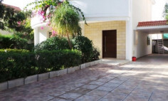 3 bedroom furnished house for sale in Agios Tychonas
