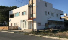 Beautiful commercial for sale in Dali