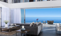 Luxury 4 bedroom villa with swimming pool for sale in Chloraka