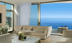 Luxury 4 bedroom villa with swimming pool for sale in Chloraka