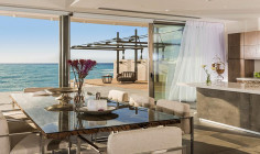 Luxury 4 bedroom villa with swimming pool for sale in Chloraka