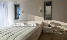 Luxury 4 bedroom villa with swimming pool for sale in Chloraka