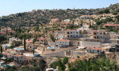 Beautiful 3 bedroom villa with swimming pool for sale in Kamares