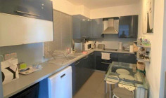 3 bedroom unfurnished apartment for sale in Agioi Omologites