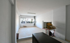 Shop to rent in Drosia