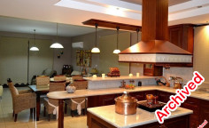 5 bedroom house with swimming pool to rent in Ypsonas