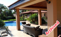 5 bedroom house with swimming pool to rent in Ypsonas