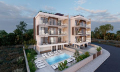 Large 2 bedrooms apartment with swimming pool for sale in Universal
