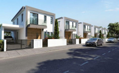 Spacious 3 bedroom house with swimming pool for sale in Aradippou