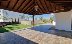 5 bedroom furnished house with swimming pool for sale in Palodia