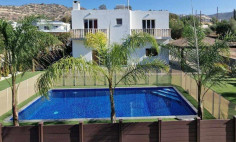 5 bedroom furnished house with swimming pool for sale in Palodia