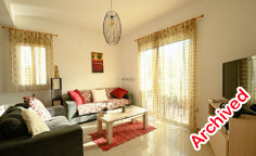3 bedroom villa with title deeds in the center of Pernera 