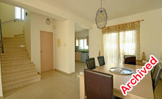 3 bedroom villa with title deeds in the center of Pernera 