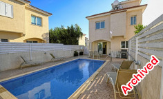 3 bedroom villa with title deeds in the center of Pernera 