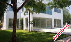 6 bedroom house with swimming pool for sale in Germasogeia Tourist Area