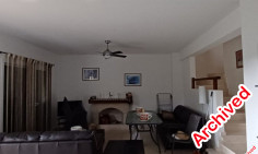 Luxury 3 bedroom house with swimming pool for sale in Kamares