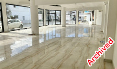 Shop to rent in Acropolis