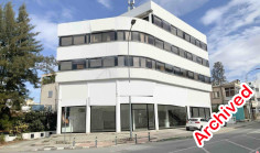 Shop to rent in Acropolis