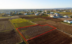 Large residential for sale in Ayioi Trimithias, Nicosia