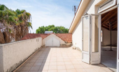Large 3 bedroom house for sale in Aradippou