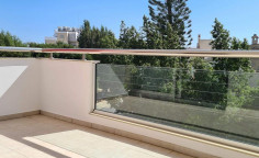 3 bedroom apartment to rent in Mesa Geitonia