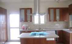 4 bedroom house for sale in Kolossi
