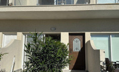 Luxury 2 bedroom maisonette with swimming pool for sale in Tombs of the Kings