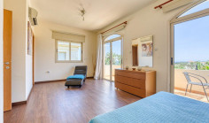 3 bedrooms house with swimming pool for sale in Kapparis