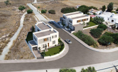 Spacious 3 bedroom house for sale in Deryneia