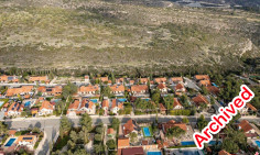 5 bedroom furnished house with swimming pool to rent in Souni-Zanakia