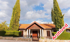 5 bedroom furnished house with swimming pool to rent in Souni-Zanakia