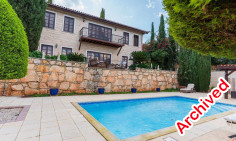 5 bedroom furnished house with swimming pool to rent in Souni-Zanakia