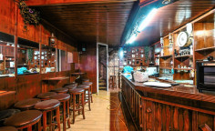 Shop in Faneromeni, Larnaca 