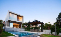 Beautiful 3 bed house with swimming pool for sale in Chloraka