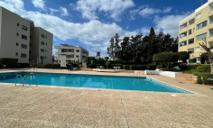 4 bedroom furnished apartment with swimming pool for sale in Agios Tychonas