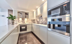 Beautiful 3 bedroom penthouse with swimming pool for sale in Germasogeia Tourist Area
