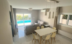 4 bedroom house with swimming pool to rent in Mesovounia