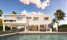 4 bedroom villa with swimming pool for sale in Agia Thekla