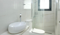 2 bedroom penthouse to rent in Chalomantres